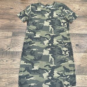 Trendy Camo Midi Dress